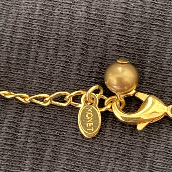 Monet Necklace Faux Pearl Rhinestones With Extender gold - Picture 4 of 5